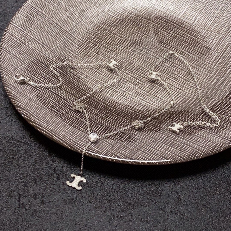 Ce1i*e necklaces